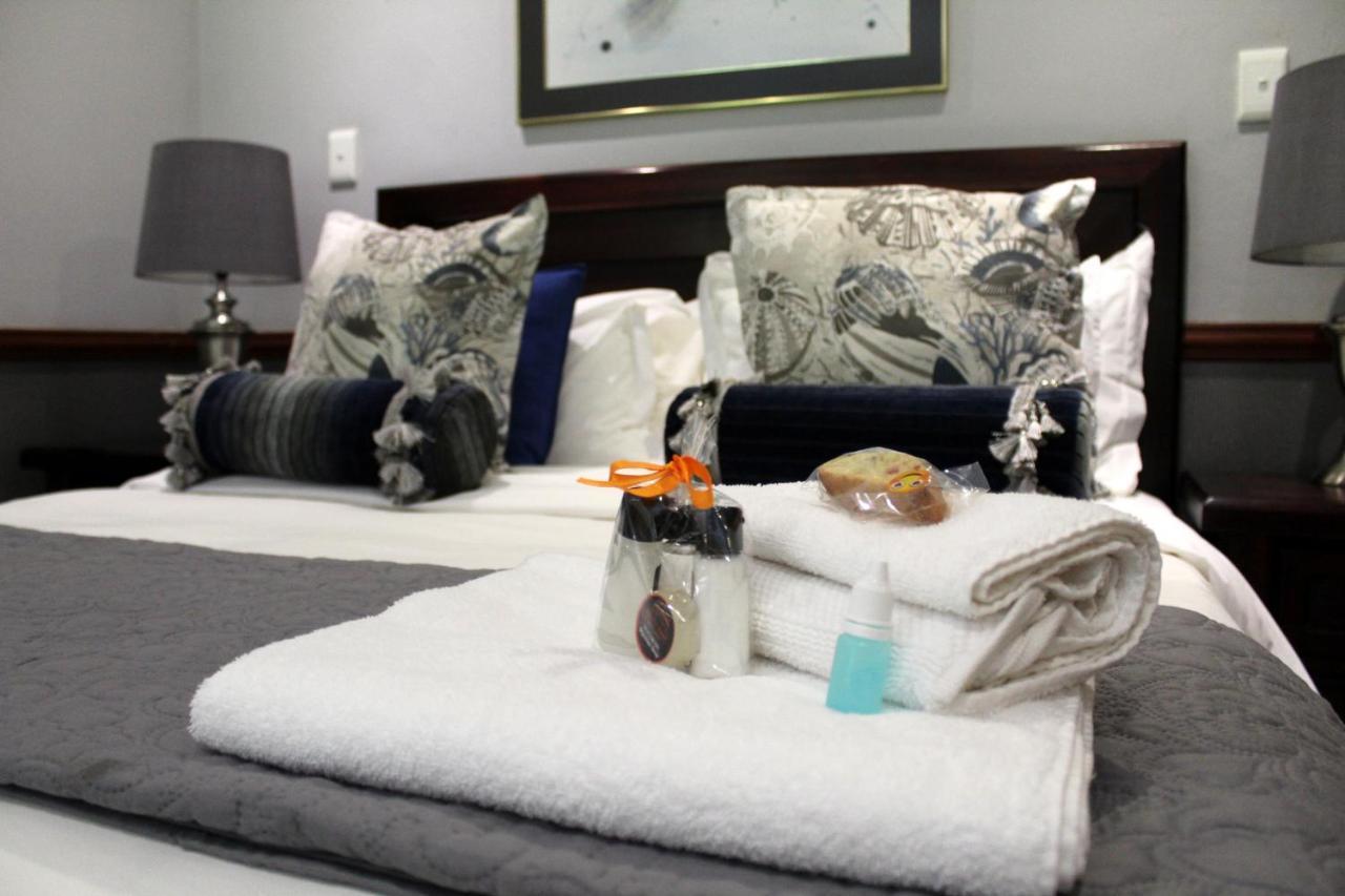 Prinshof Manor Guesthouse Pretoria Bagian luar foto