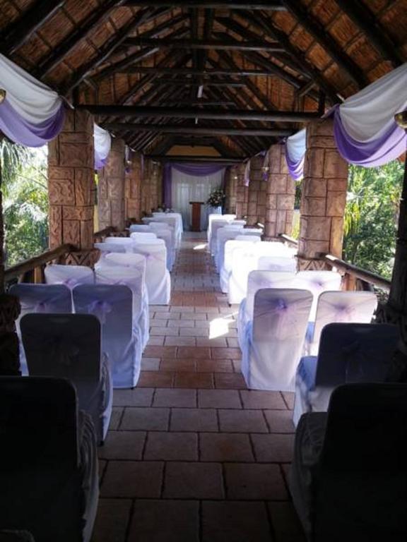 Prinshof Manor Guesthouse Pretoria Bagian luar foto